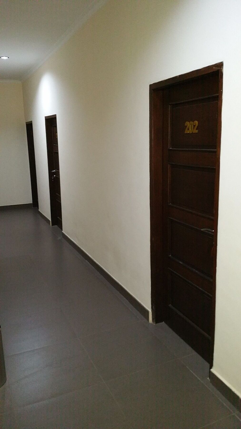 Legenda Beril Hostel Makassar Dış mekan fotoğraf